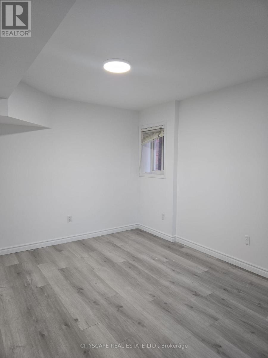 47 Eddington Place W, Vaughan, Ontario  L6A 3P3 - Photo 7 - N12446996