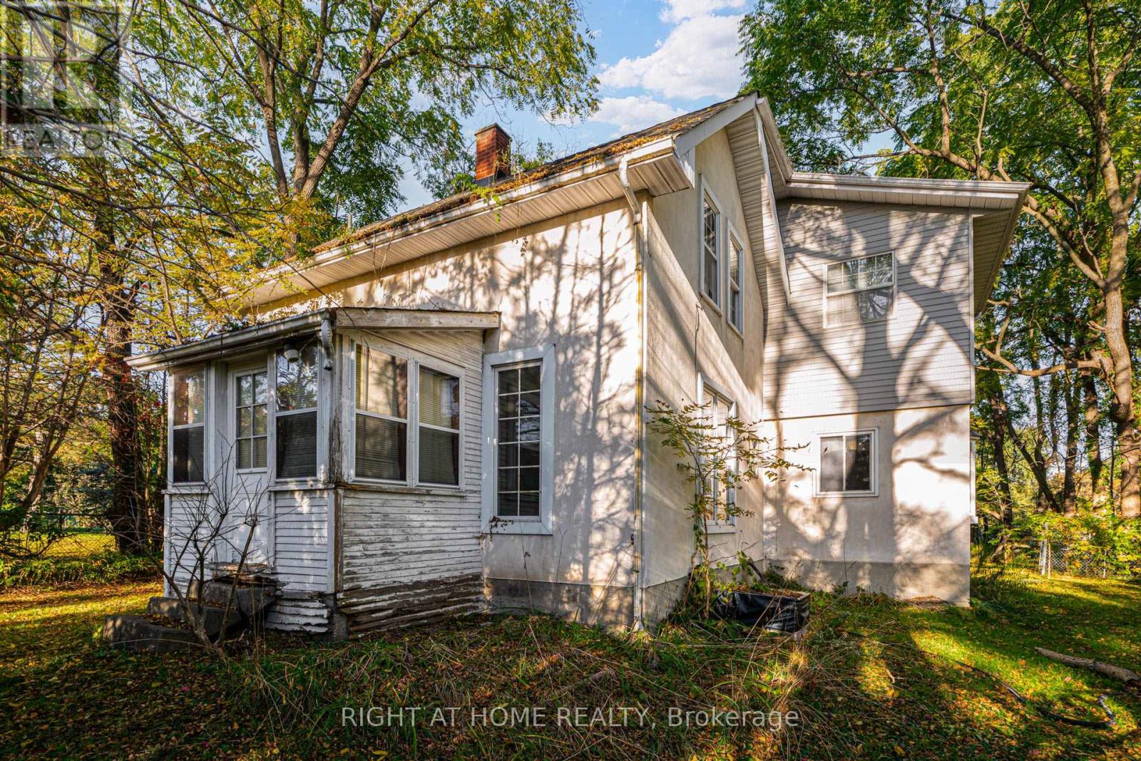 315 Main Street N, Newmarket (Bristol-London), Ontario  L3Y 9A9 - Photo 1 - N12447011