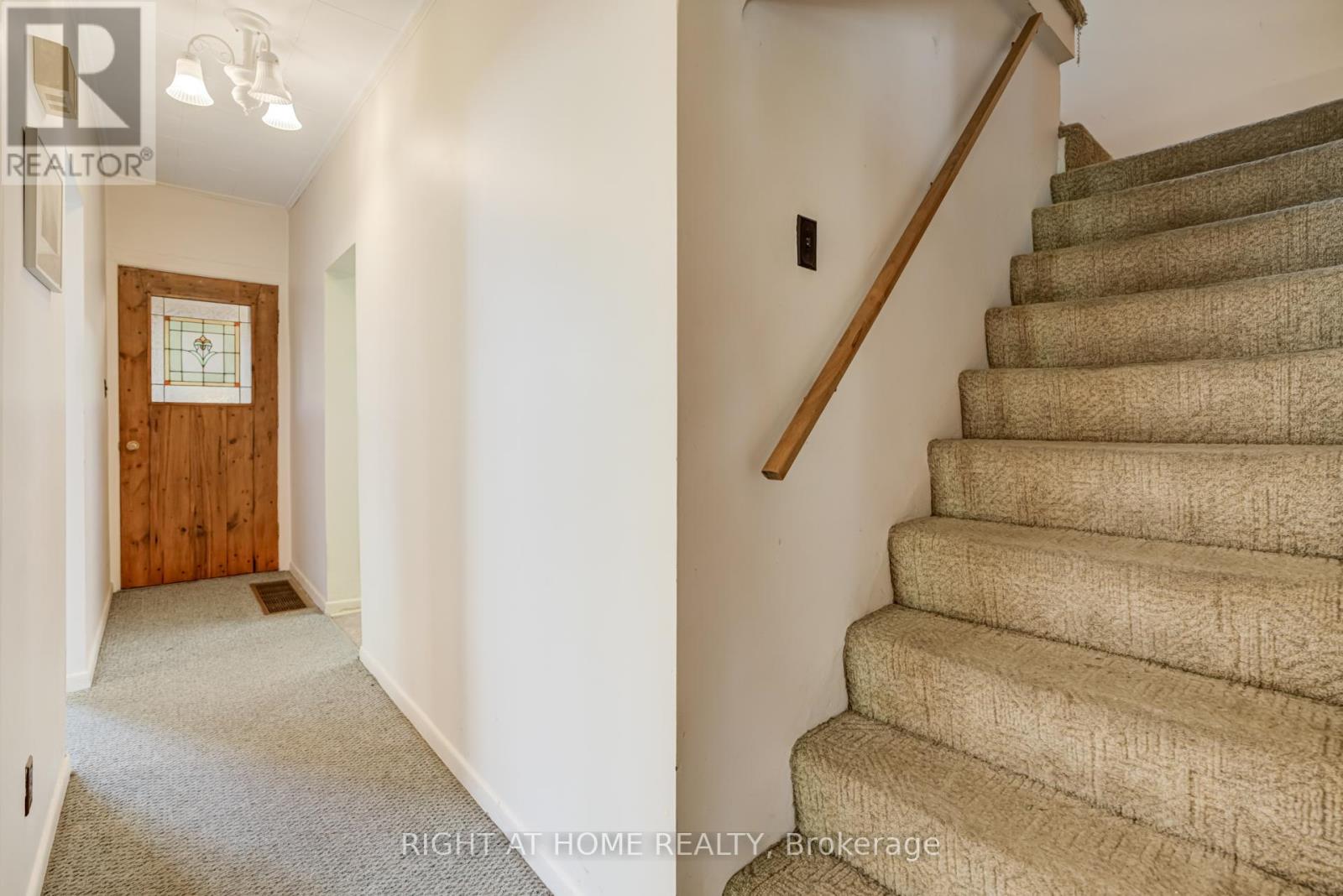315 Main Street N, Newmarket (Bristol-London), Ontario  L3Y 9A9 - Photo 19 - N12447011