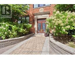 107 - 543 Timothy Street, Newmarket (Central Newmarket), Ca