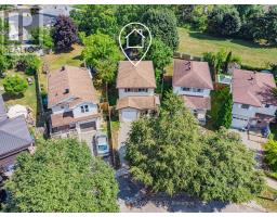 49 LAURIE CRESCENT, Barrie, Ontario