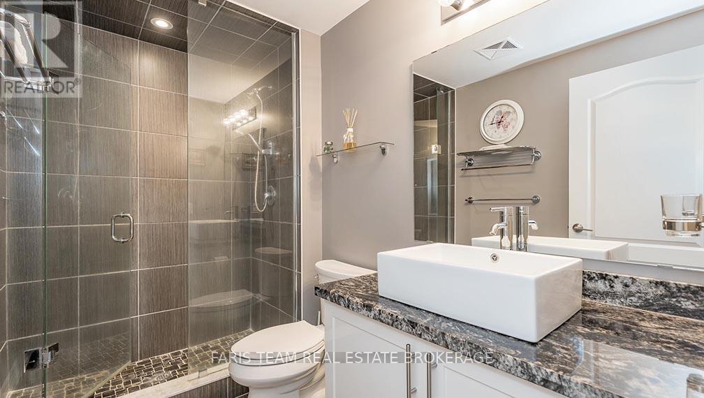 210 - 40 Ferndale Drive S, Barrie (Ardagh), Ontario  L4N 2L3 - Photo 14 - S12447041