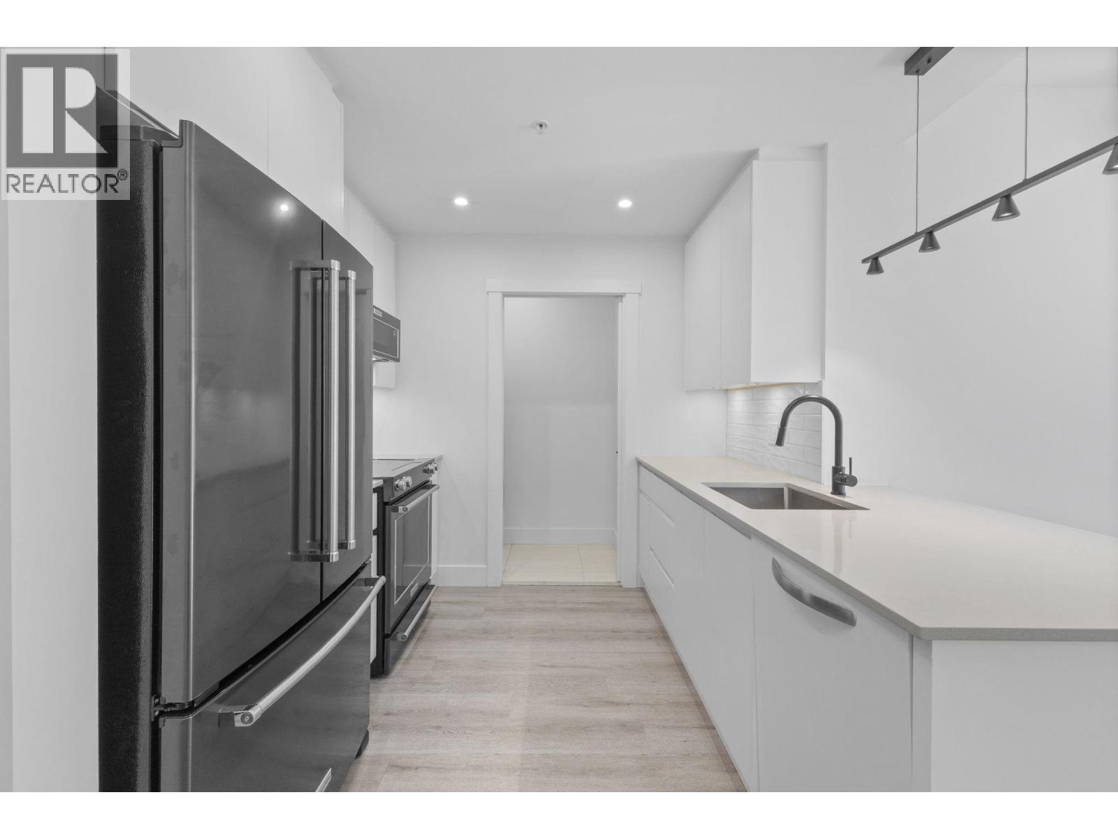 2408 2180 Kelly Avenue, Port Coquitlam, British Columbia  V3C 3S6 - Photo 7 - R3055547