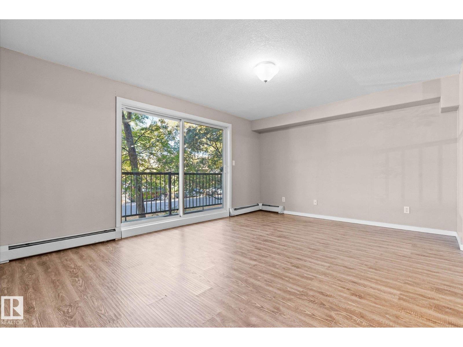 #104 11827 105 St Nw, Edmonton, Alberta  T5G 2N1 - Photo 12 - E4459178