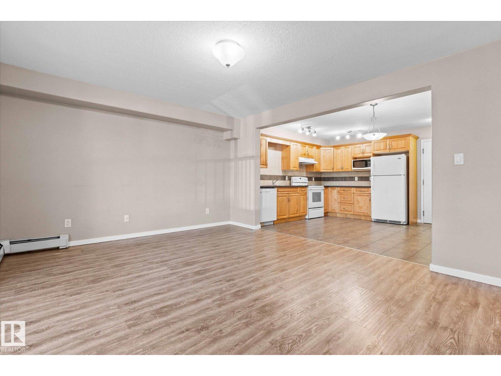 #104 11827 105 St Nw, Edmonton, Alberta  T5G 2N1 - Photo 14 - E4459178