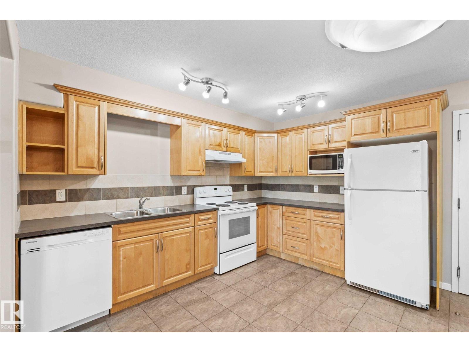 #104 11827 105 St Nw, Edmonton, Alberta  T5G 2N1 - Photo 7 - E4459178