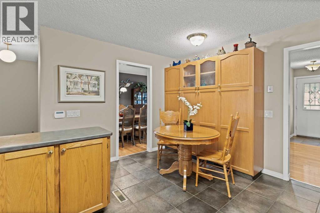 4716 31 Avenue Ne, Calgary, Alberta  T1Y 1G9 - Photo 14 - A2260052