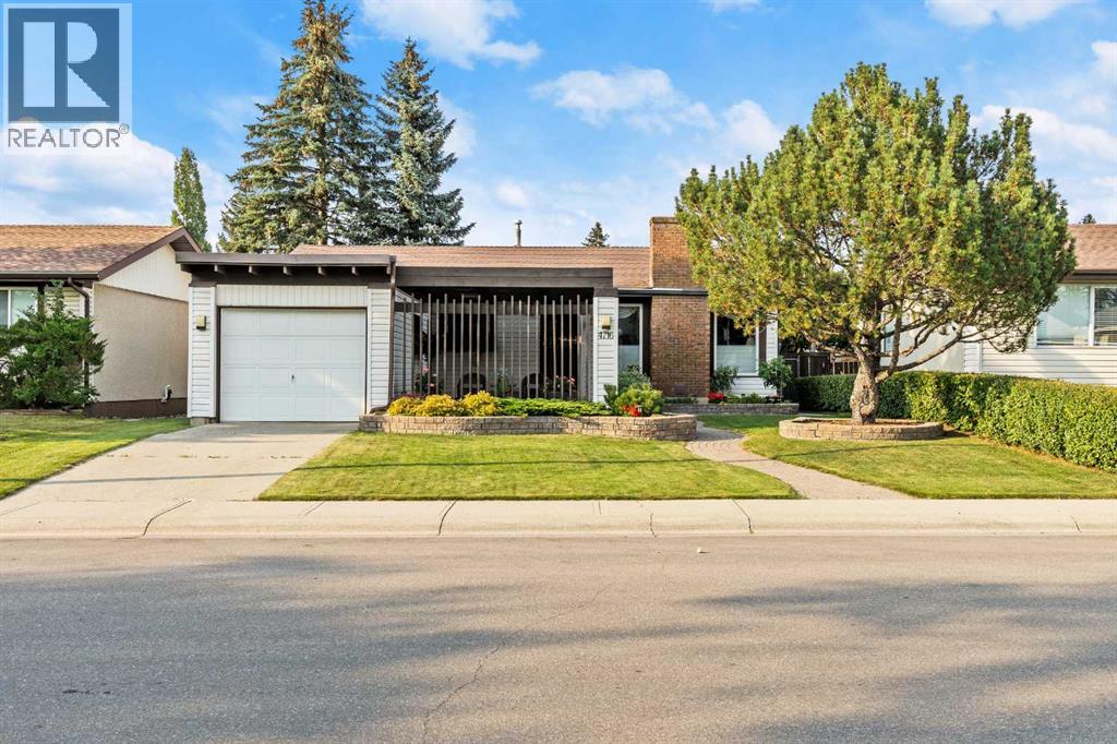 4716 31 Avenue Ne, Calgary, Alberta  T1Y 1G9 - Photo 2 - A2260052
