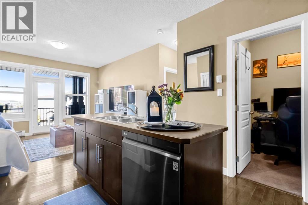 306, 10 Panatella Road Nw, Calgary, Alberta  T3K 0V4 - Photo 9 - A2262400