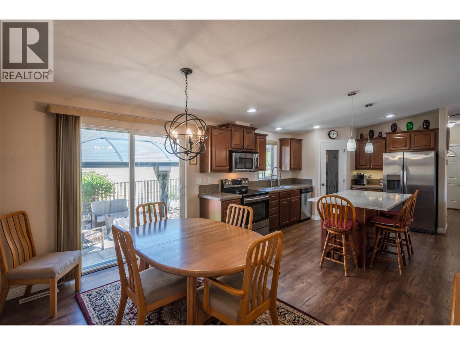 8300 Gallagher Lake Frontage Road Unit# 55, Oliver, British Columbia  V0H 1T2 - Photo 9 - 10359100