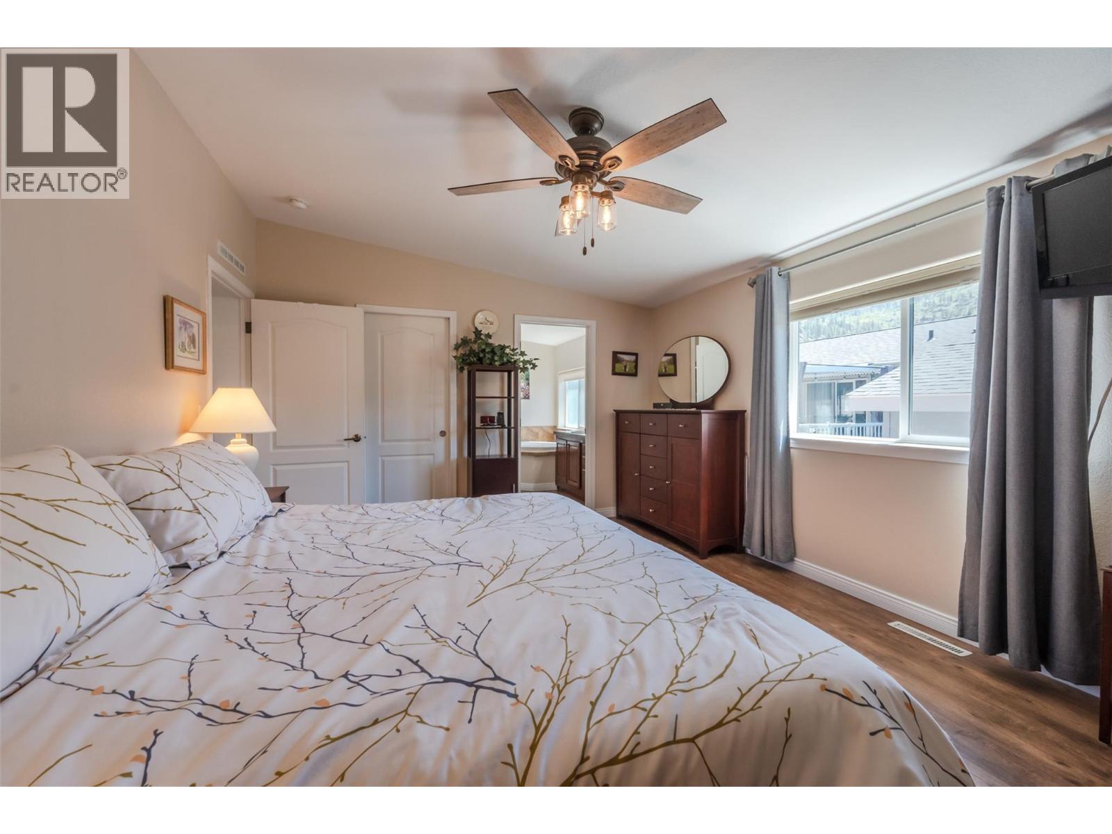 8300 Gallagher Lake Frontage Road Unit# 55, Oliver, British Columbia  V0H 1T2 - Photo 18 - 10359100