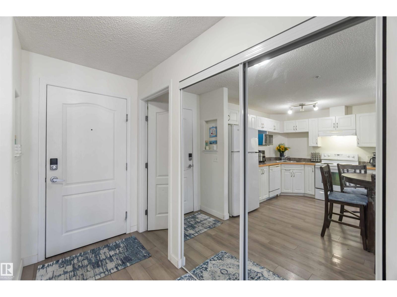 #324 5350 199 St Nw, Edmonton, Alberta  T6M 0A4 - Photo 2 - E4461006
