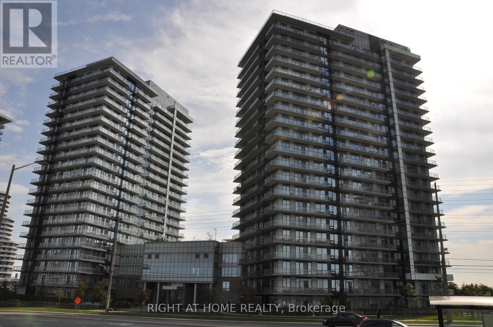 308 - 4675 Metcalfe Avenue, Mississauga, Ontario  L5M 0Z8 - Photo 2 - W12446993