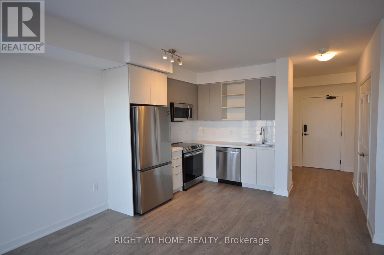 308 - 4675 Metcalfe Avenue, Mississauga, Ontario  L5M 0Z8 - Photo 6 - W12446993