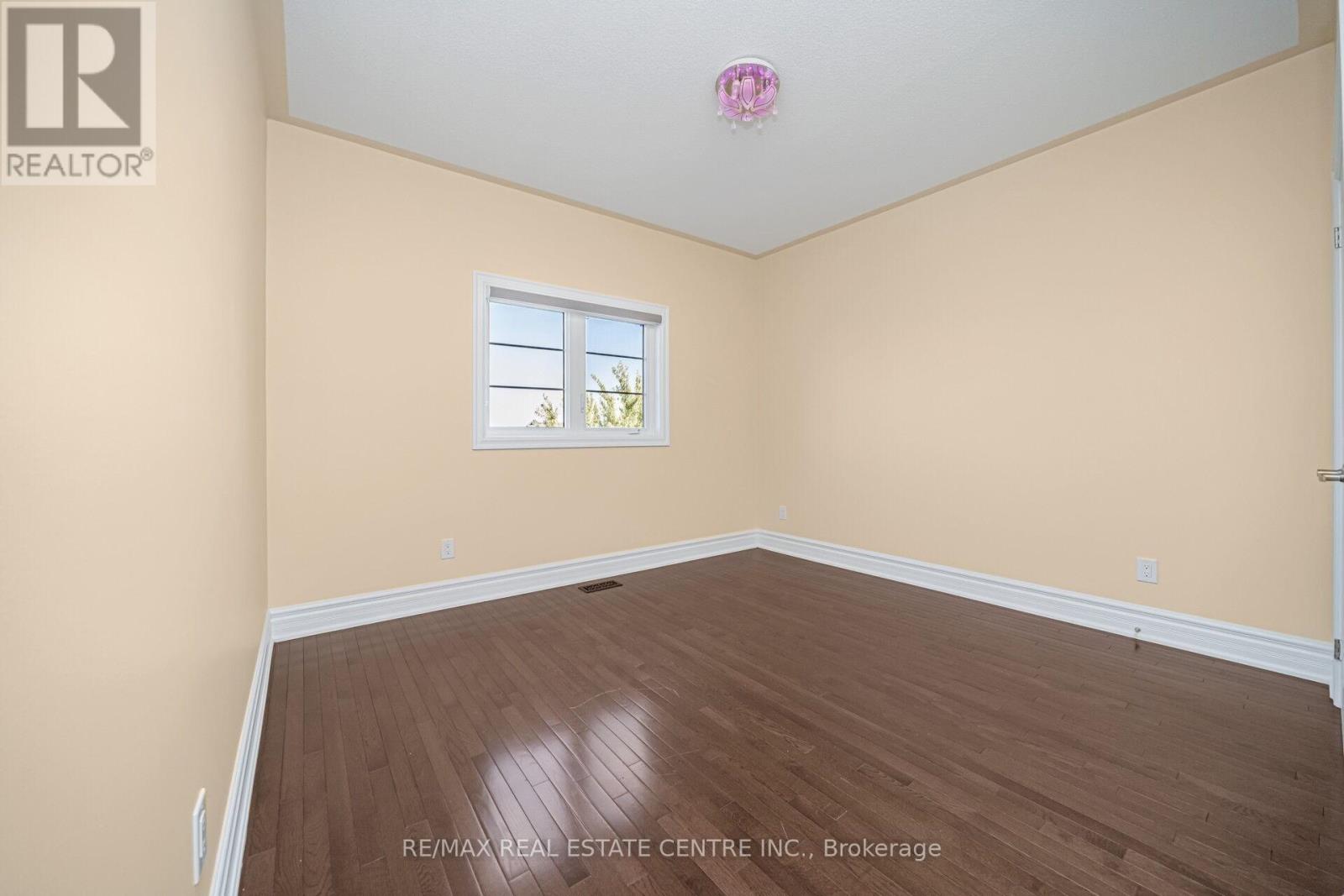 15 Interlacken Drive, Brampton (Credit Valley), Ontario  L6X 0Y1 - Photo 27 - W12447006