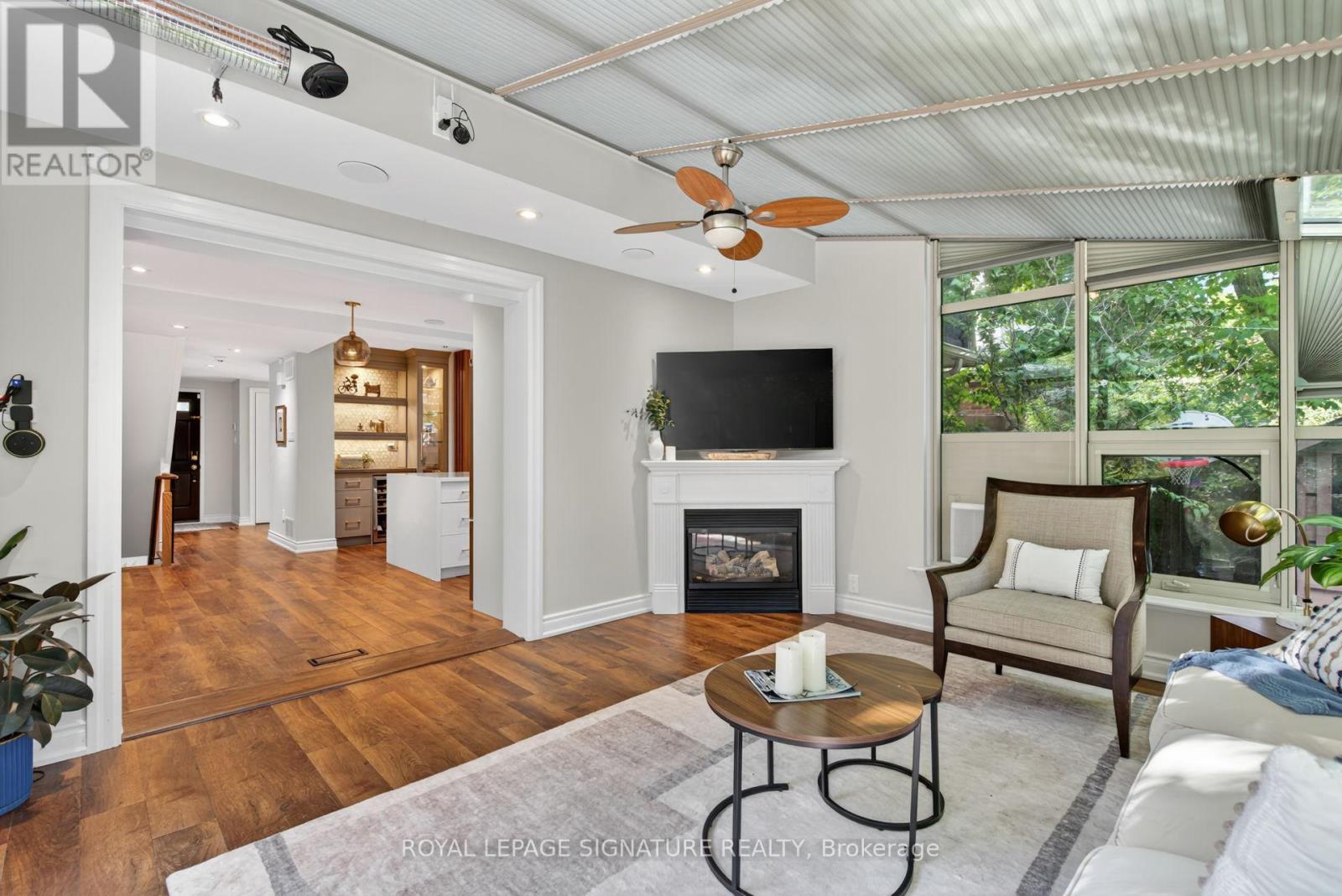 2254 Carol Road, Oakville (Fd Ford), Ontario  L6J 5L1 - Photo 16 - W12447019