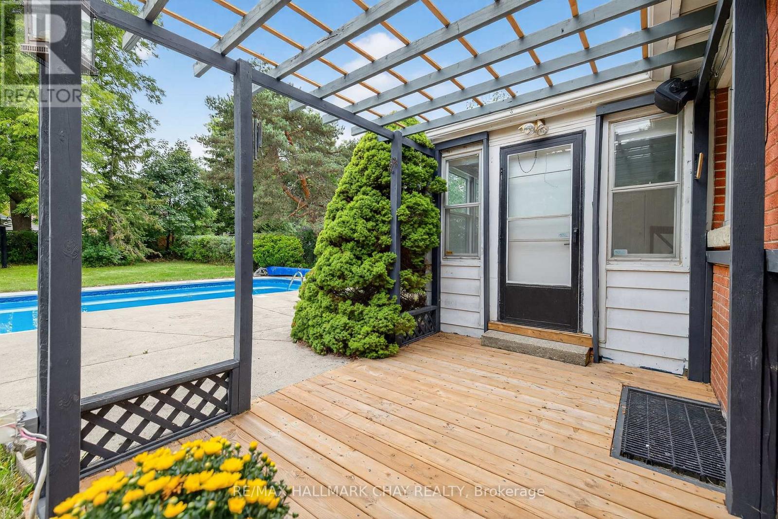 33 Mill Street S, Brampton (Downtown Brampton), Ontario  L6Y 1S7 - Photo 28 - W12447029