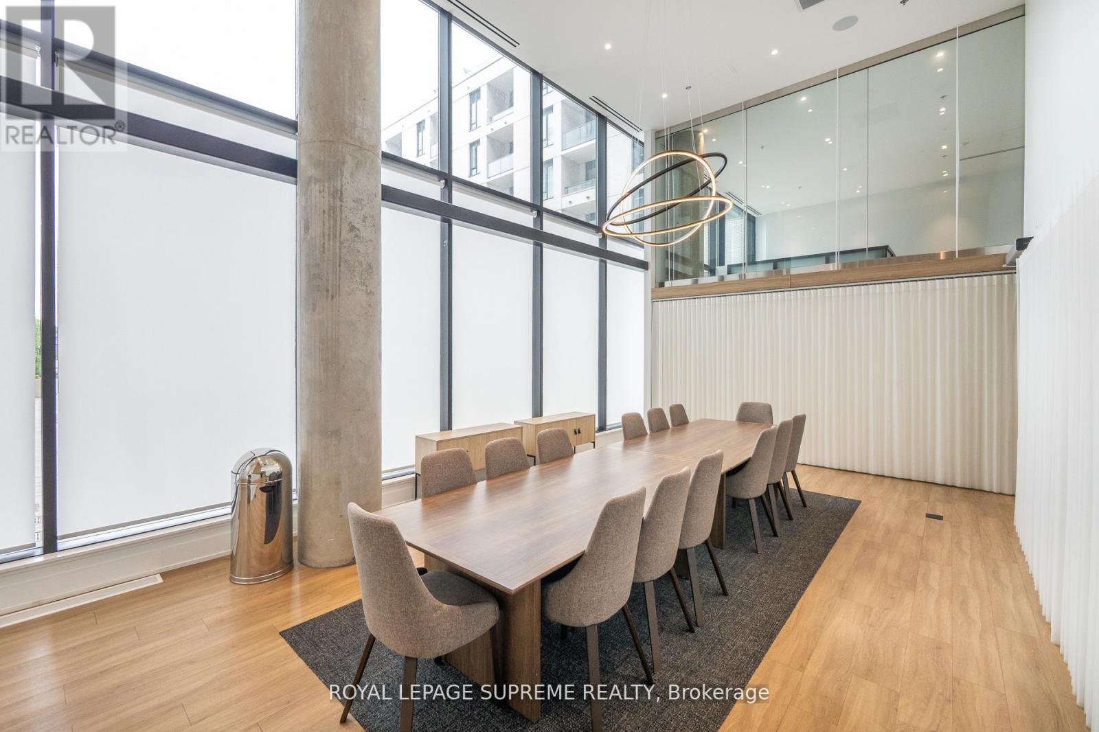 925 - 3100 Keele Street, Toronto (Downsview-Roding-Cfb), Ontario  M3M 0E1 - Photo 14 - W12447052