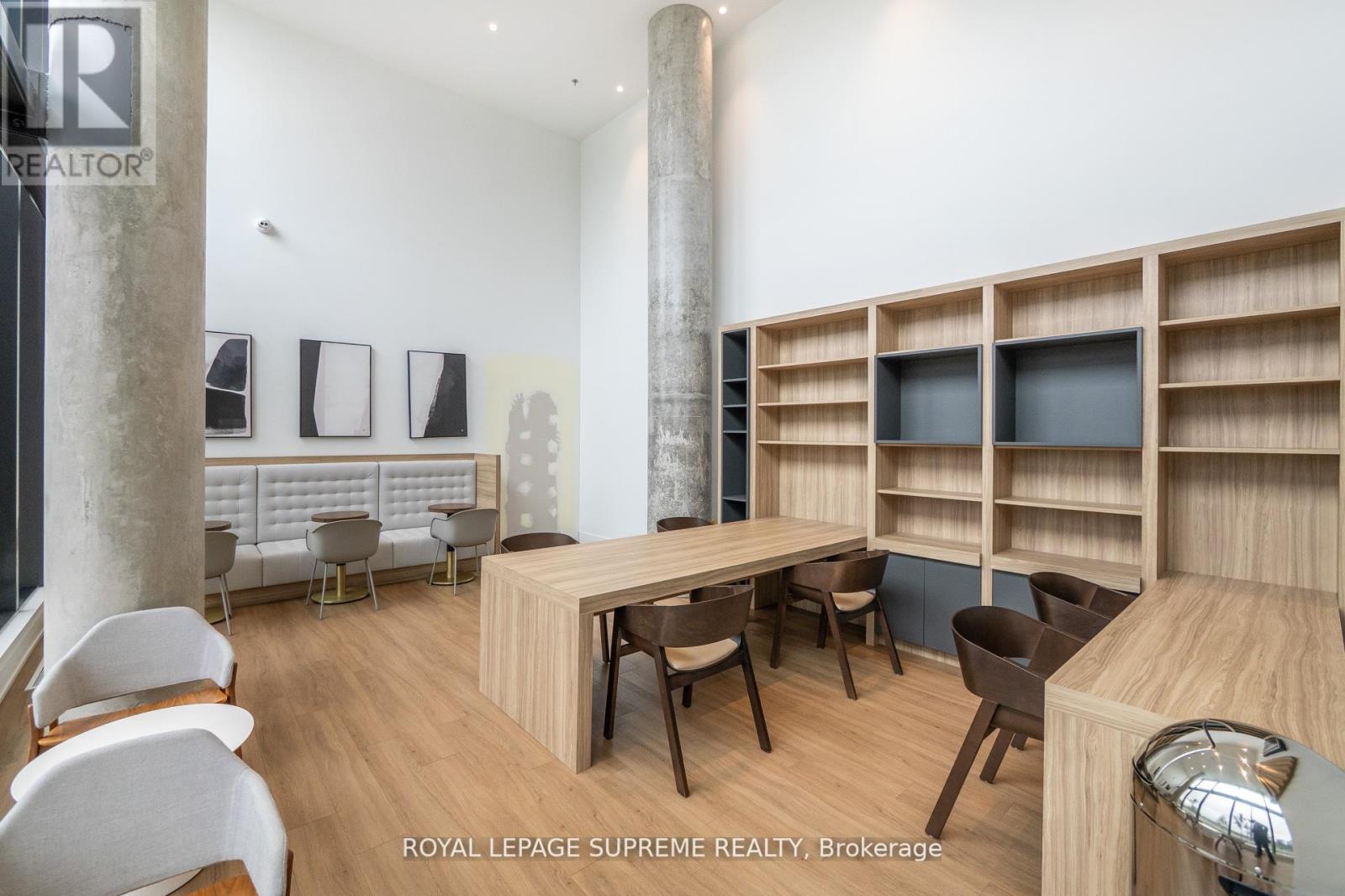 925 - 3100 Keele Street, Toronto (Downsview-Roding-Cfb), Ontario  M3M 0E1 - Photo 17 - W12447052