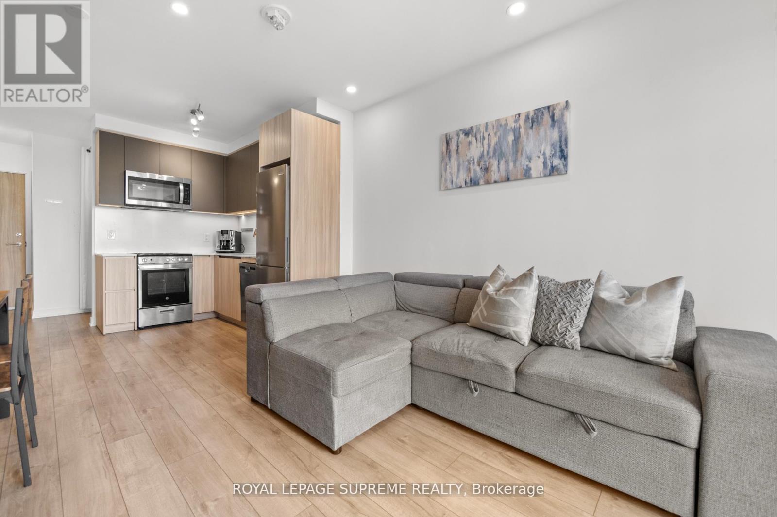 925 - 3100 Keele Street, Toronto (Downsview-Roding-Cfb), Ontario  M3M 0E1 - Photo 34 - W12447052