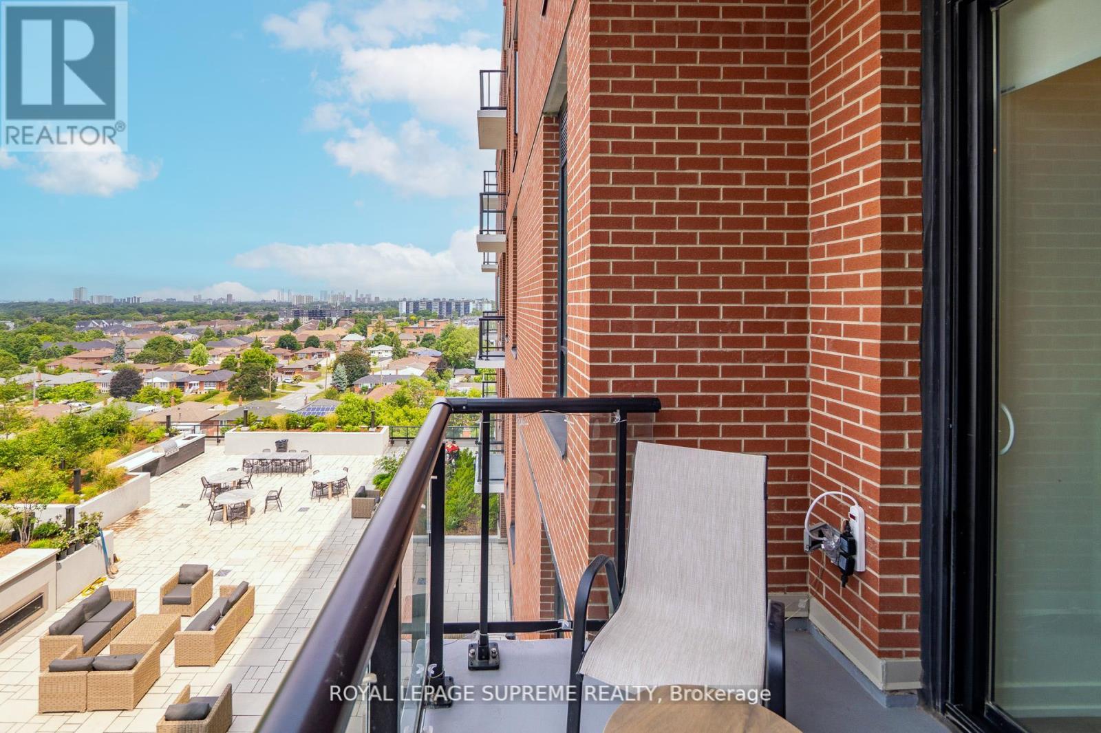 925 - 3100 Keele Street, Toronto (Downsview-Roding-Cfb), Ontario  M3M 0E1 - Photo 35 - W12447052