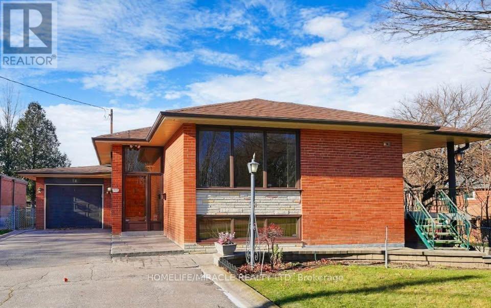 78 WINCOTT DRIVE W, Toronto, Ontario