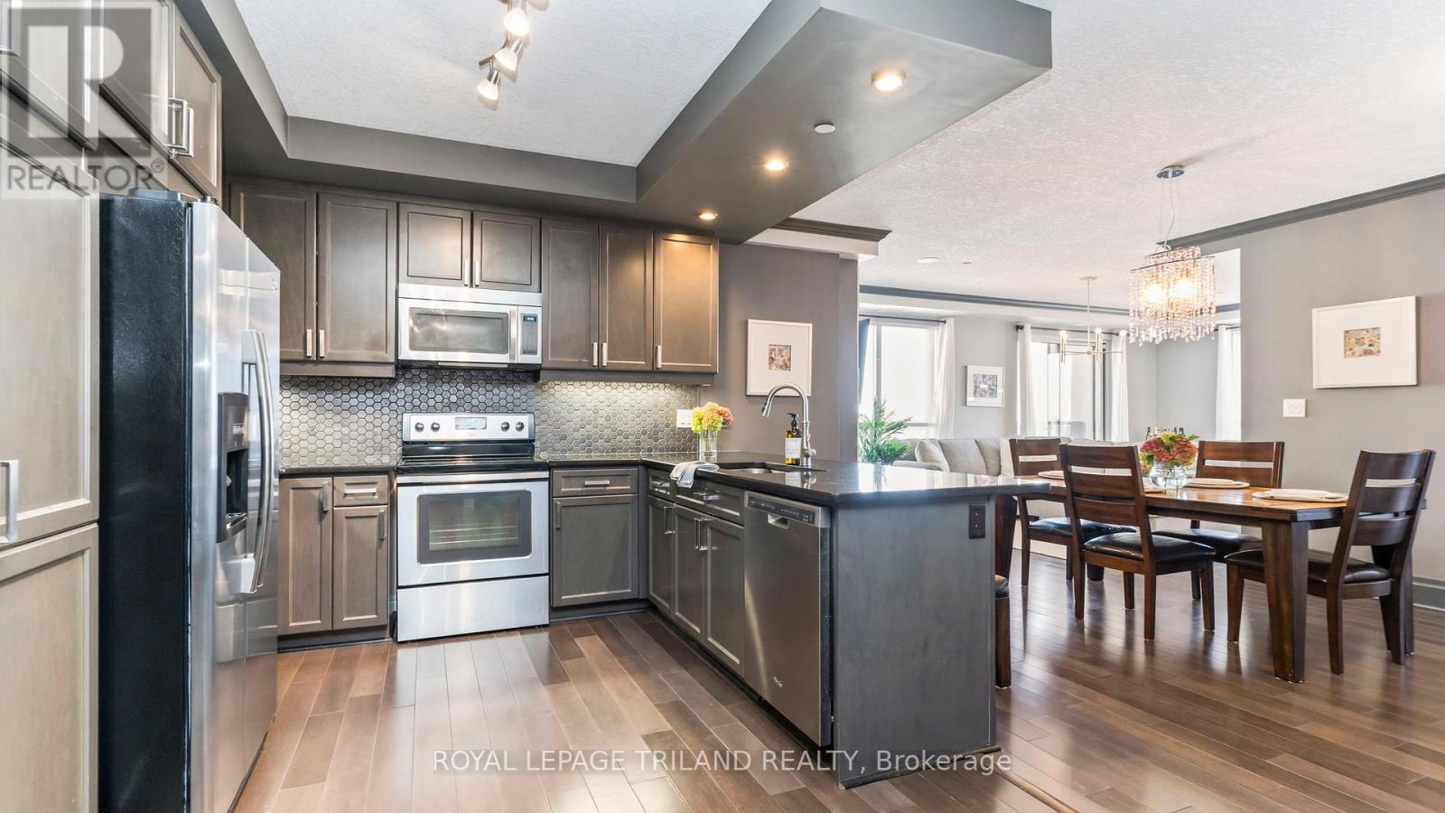 2303 - 330 Ridout Street N, London East, Ontario  N6C 3Z3 - Photo 21 - X12433191