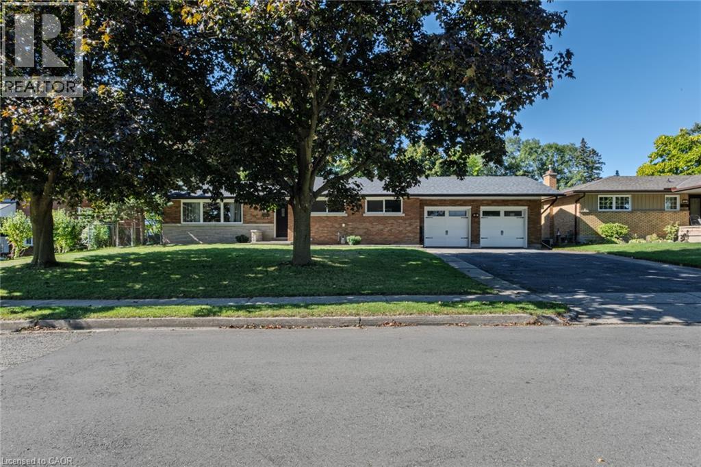 60 Alexander Avenue, Cambridge, Ontario  N1R 5K7 - Photo 2 - 40776177