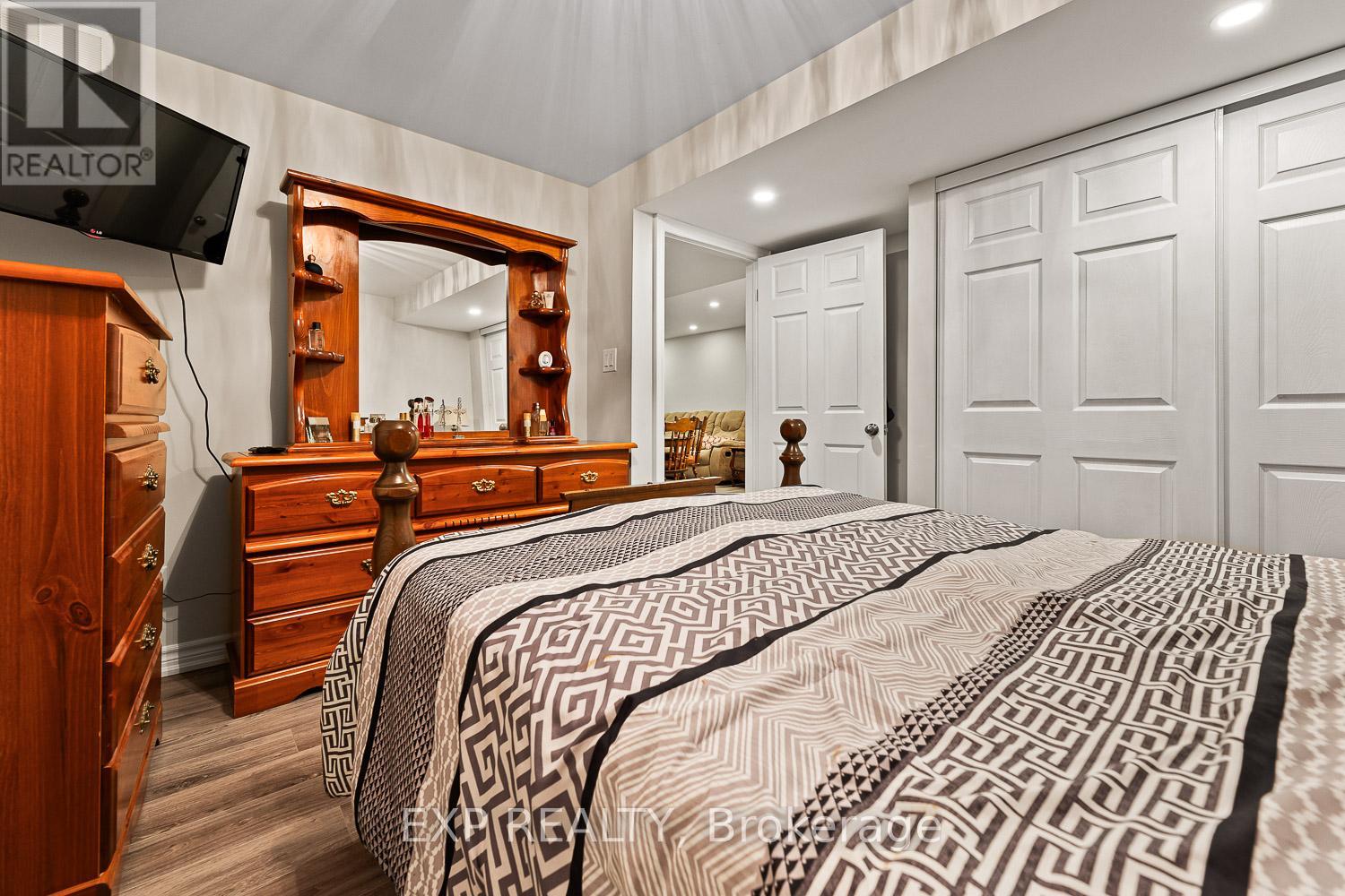 46 Emily Carr Crescent, Caledon (Bolton West), Ontario  L7E 2K9 - Photo 33 - W12312933
