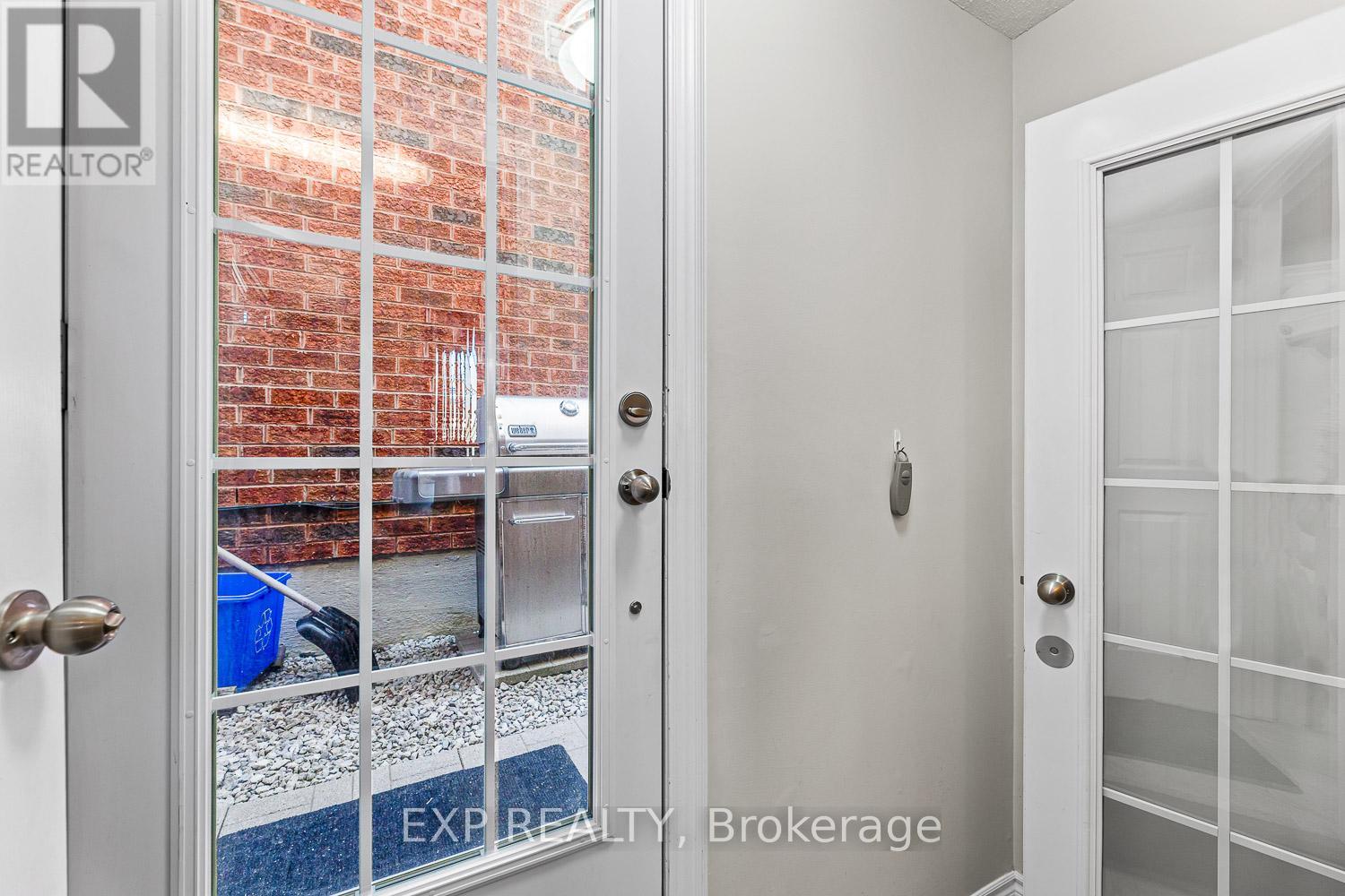 46 Emily Carr Crescent, Caledon (Bolton West), Ontario  L7E 2K9 - Photo 25 - W12312933