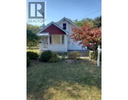 1027 COLBORNE ROAD, Sarnia, Ontario