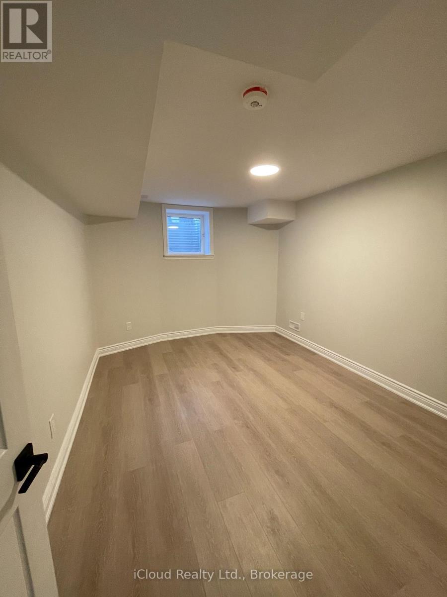 109 Kaitting Trail, Oakville, Ontario  L6M 0T6 - Photo 26 - W12428897