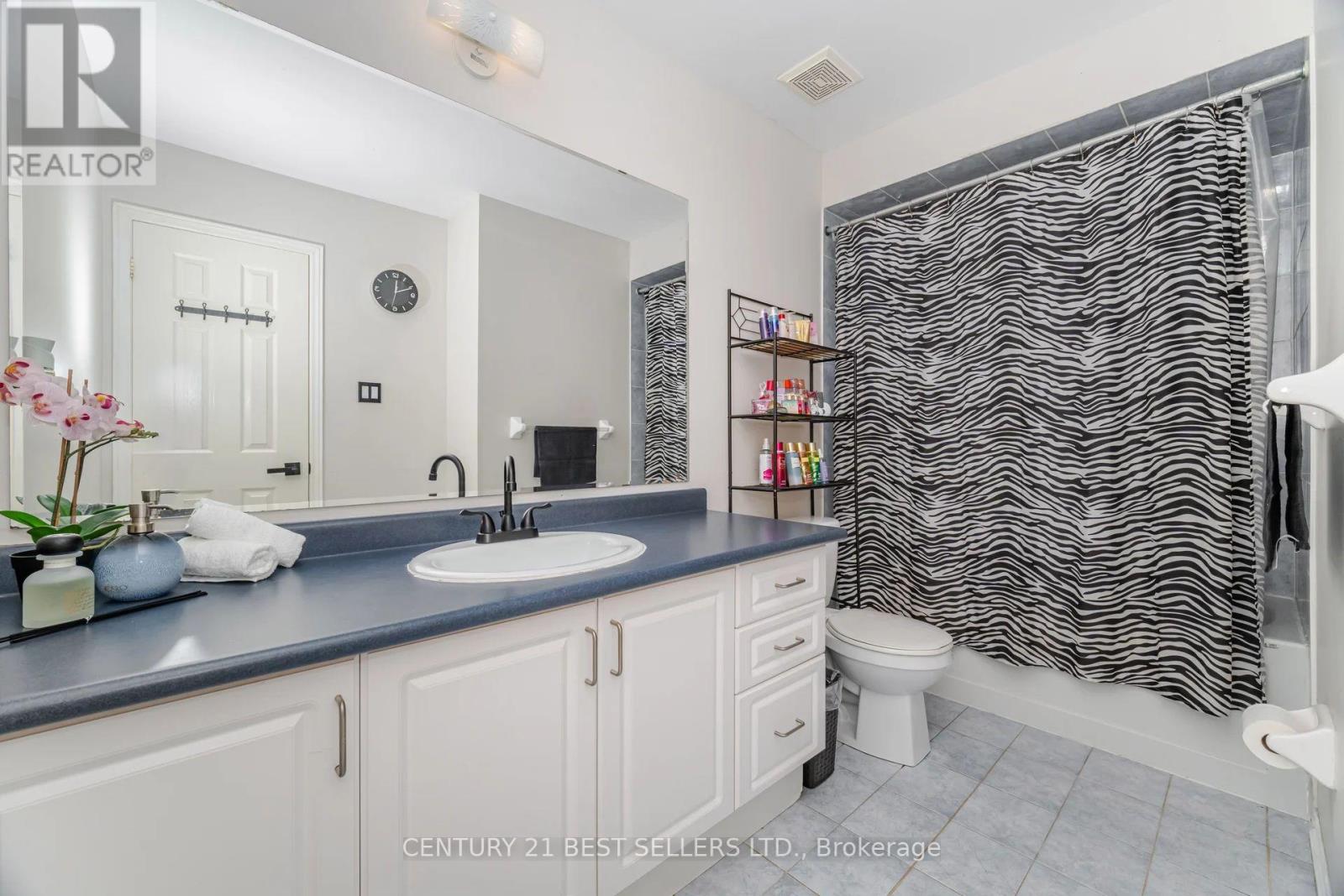 416 Duncan Lane, Milton, Ontario  L9T 0V3 - Photo 32 - W12429287