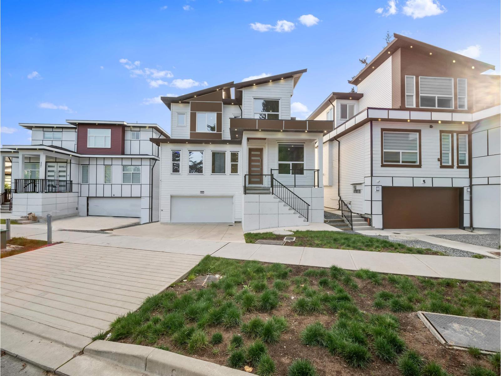 9885 HUCKLEBERRY DRIVE, Surrey, British Columbia