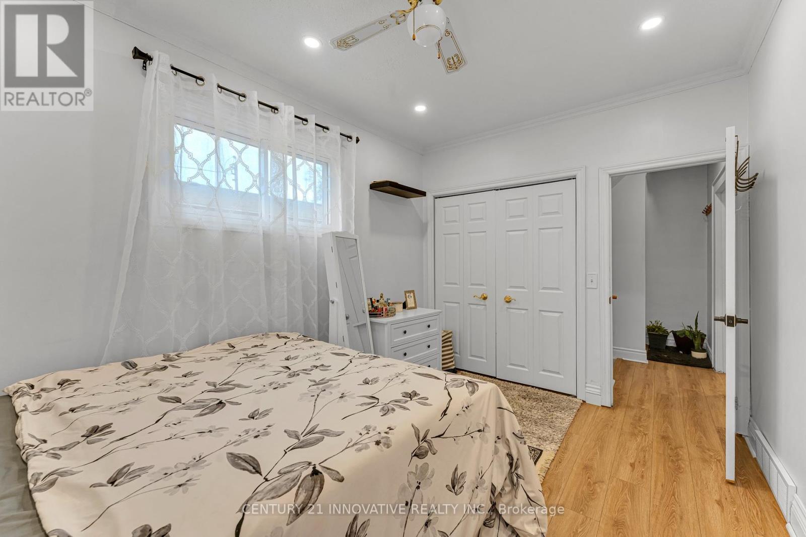 39 Delena Avenue N, Hamilton, Ontario  L8H 6B5 - Photo 15 - X12446975