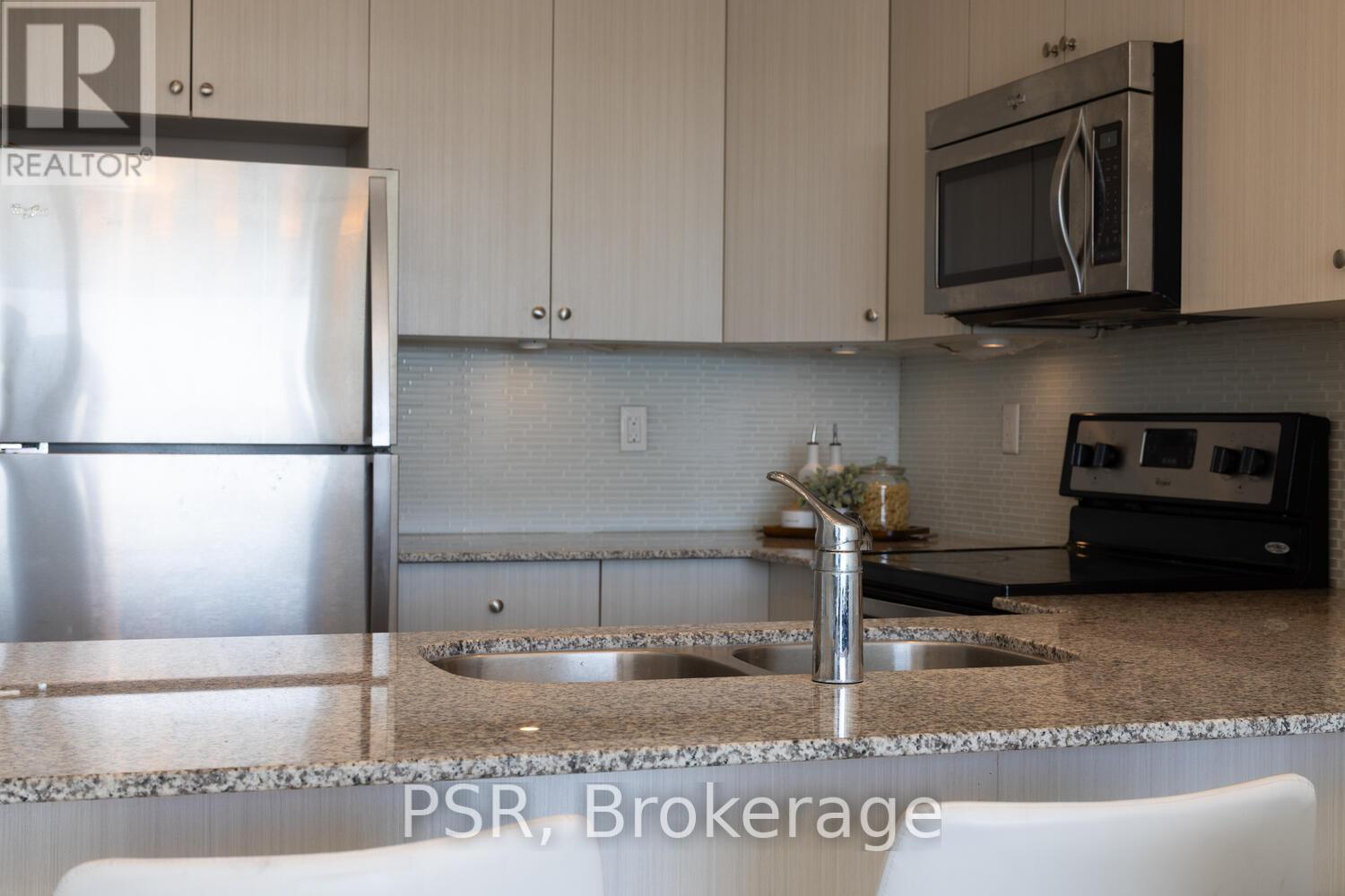 1205 - 1 Victoria Street S, Kitchener, Ontario  N2G 0B5 - Photo 6 - X12447047
