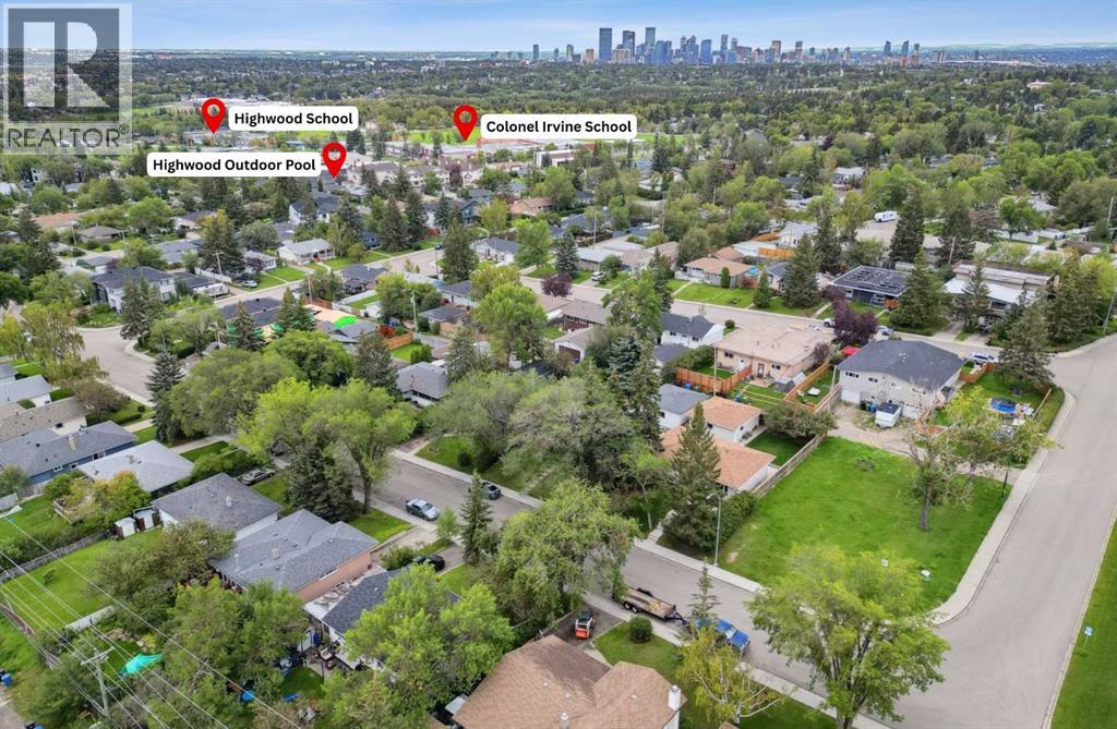 439 Hendon Drive Nw, Calgary, Alberta  T2K 2A1 - Photo 2 - A2247777