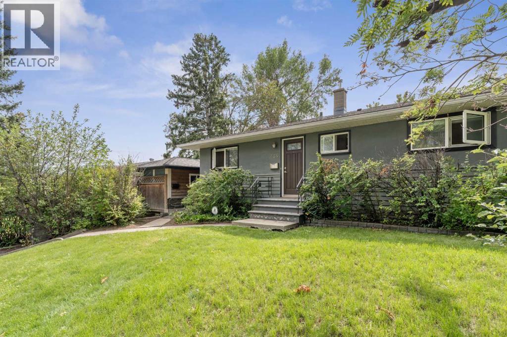 439 Hendon Drive Nw, Calgary, Alberta  T2K 2A1 - Photo 5 - A2247777