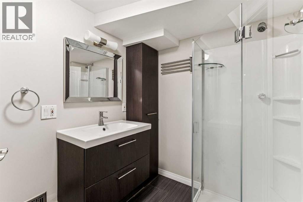 439 Hendon Drive Nw, Calgary, Alberta  T2K 2A1 - Photo 31 - A2247777