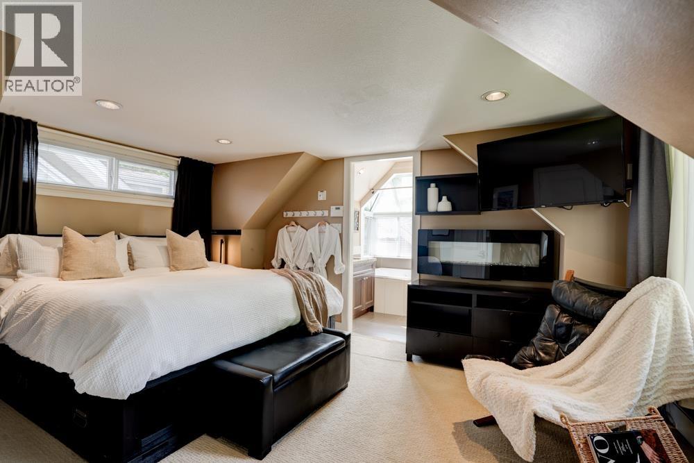 1626 St. Andrews Avenue, North Vancouver, British Columbia  V7L 3L6 - Photo 14 - R3047799