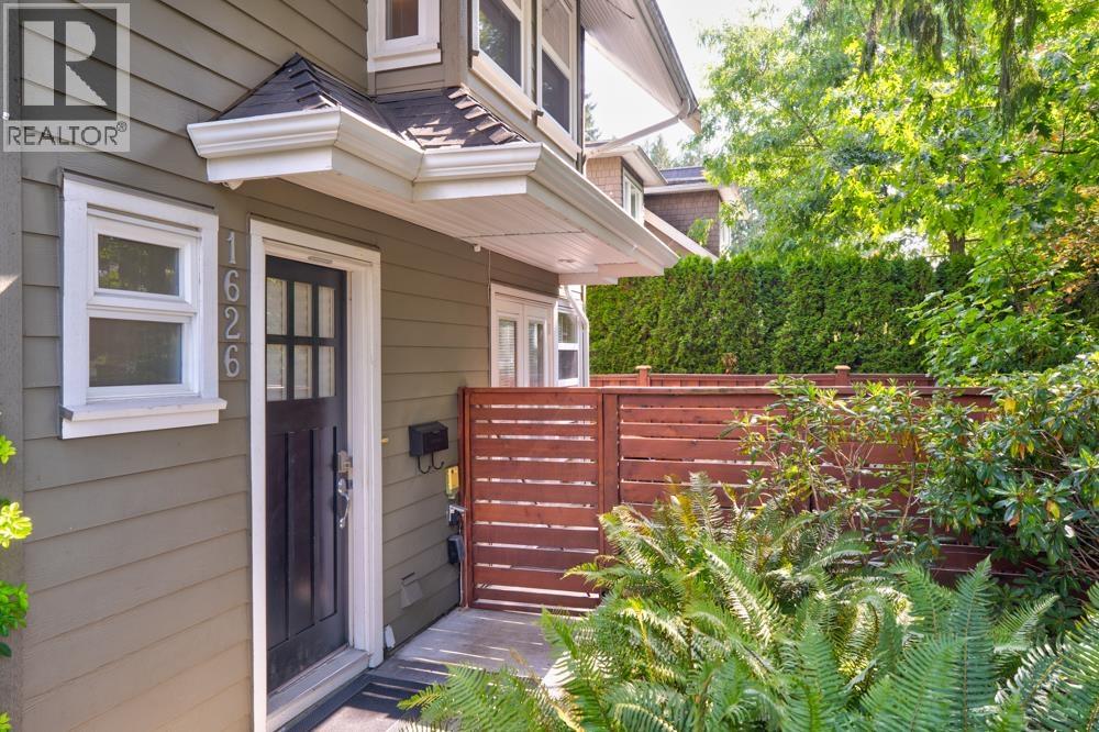 1626 St. Andrews Avenue, North Vancouver, British Columbia  V7L 3L6 - Photo 4 - R3047799