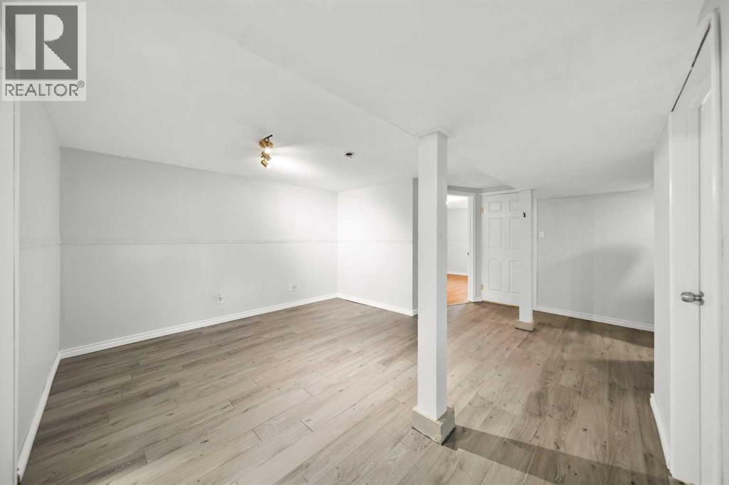 3513 46 Street, Red Deer, Alberta  T4N 1N9 - Photo 11 - A2242051