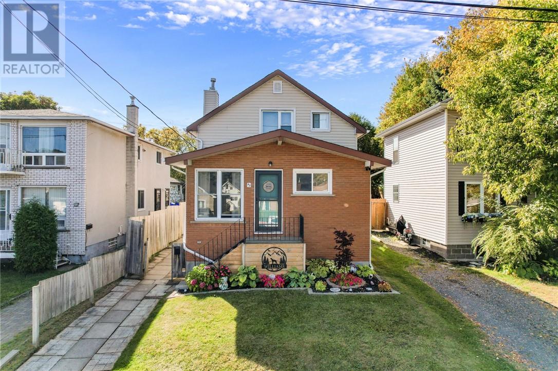 45 Bulmer Avenue, Sudbury, Ontario  P3C 3J4 - Photo 2 - 2125055