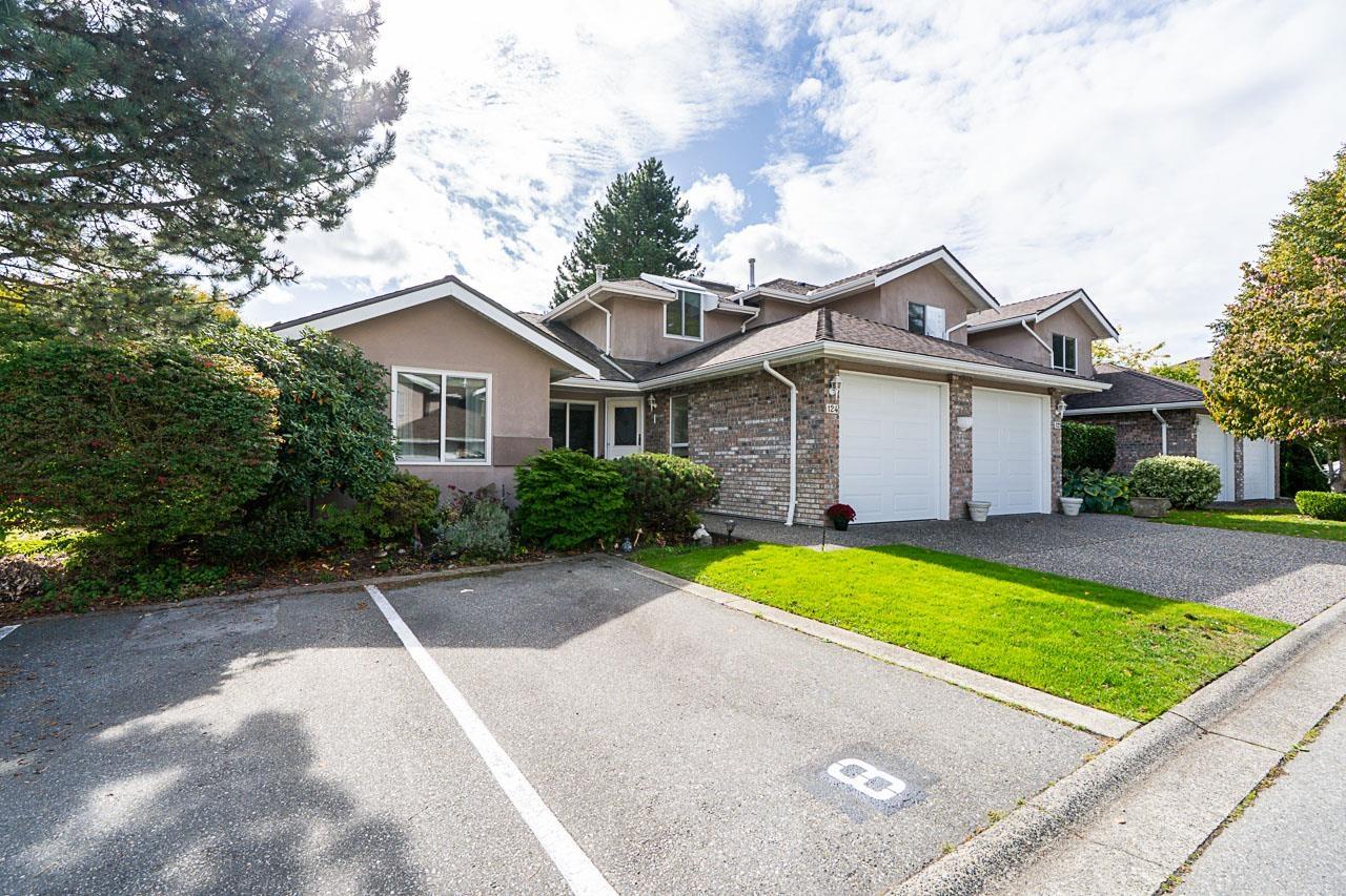 124 15550 26 AVENUE, Surrey, British Columbia