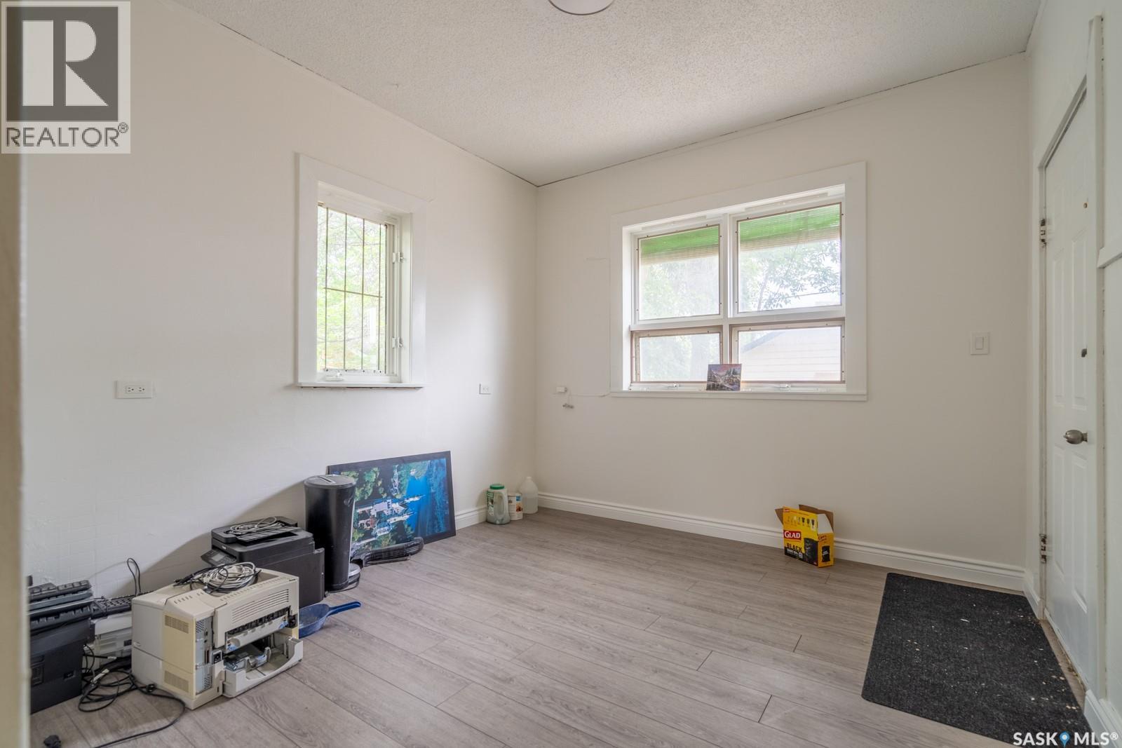 1535 Victoria Avenue, Regina, Saskatchewan  S4P 0P6 - Photo 15 - SK020193