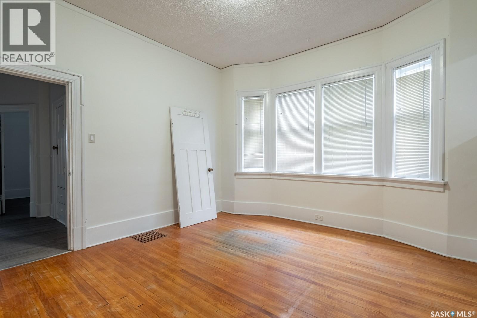 1535 Victoria Avenue, Regina, Saskatchewan  S4P 0P6 - Photo 9 - SK020193