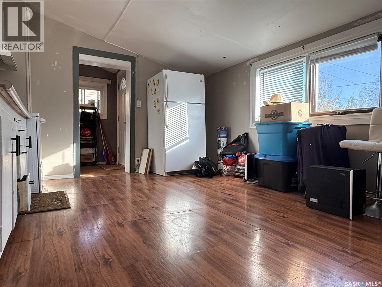 573 4th Avenue W, Melville, Saskatchewan  S0A 2P0 - Photo 4 - SK020168