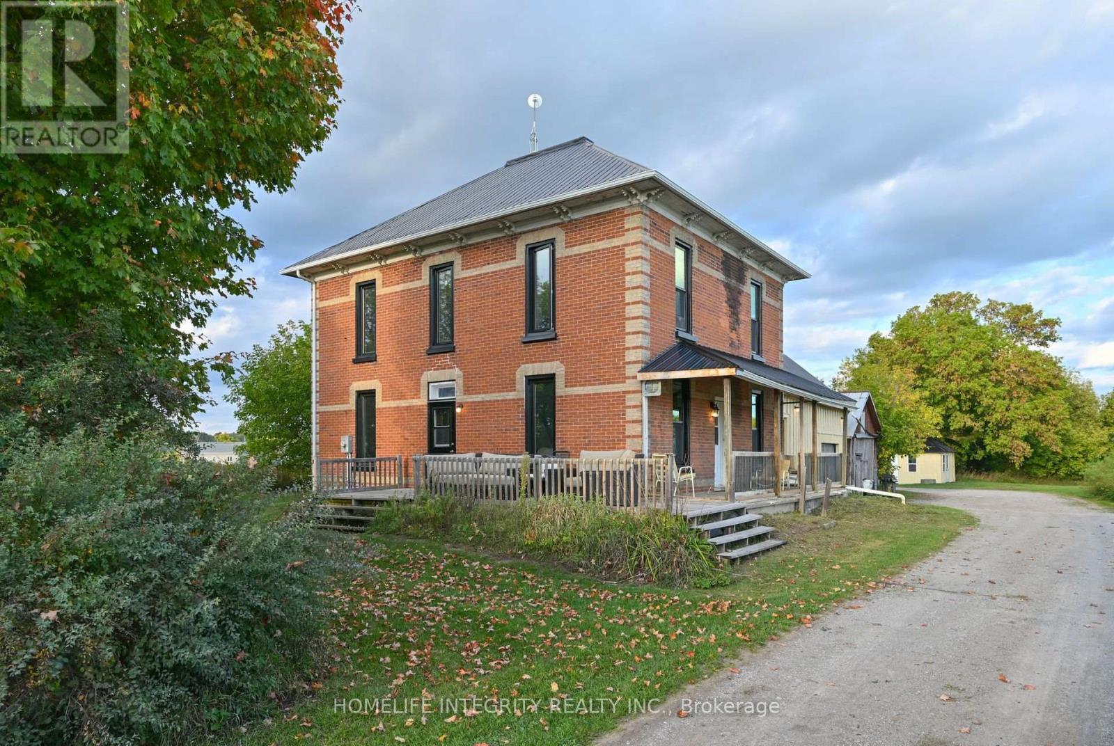 995305 Mono Adjala Townline, Adjala-Tosorontio, Ontario  L9R 1V1 - Photo 3 - N12417163