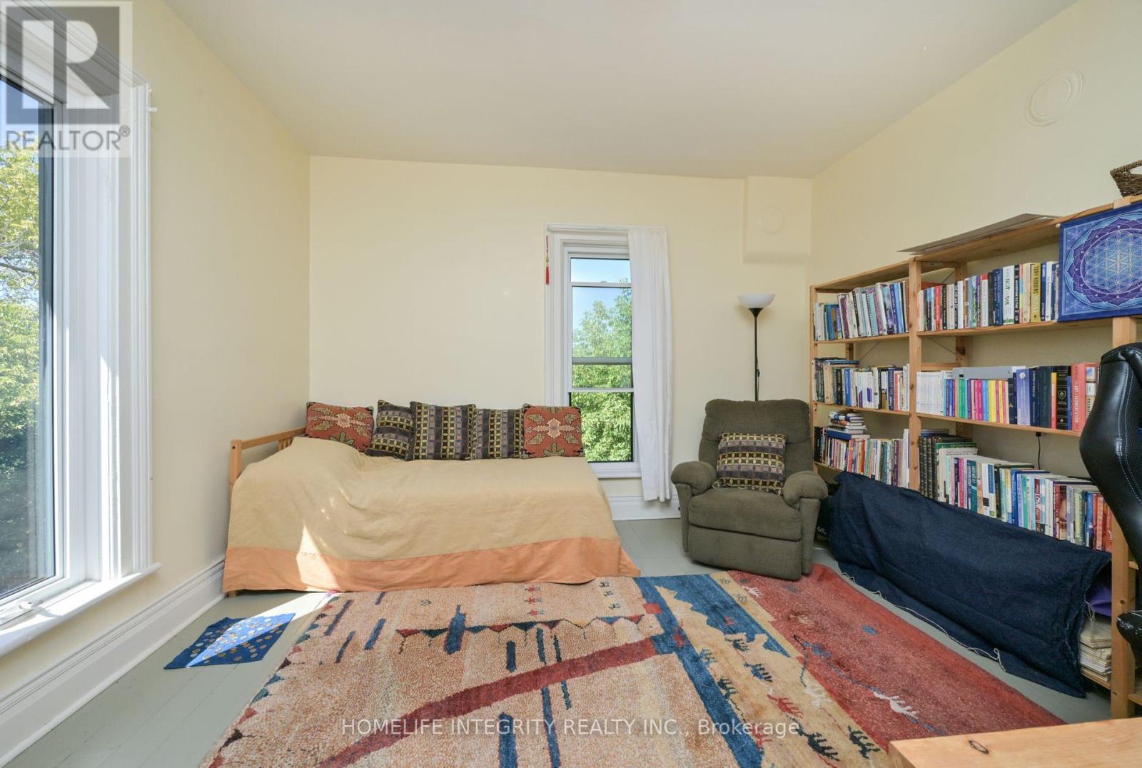 995305 Mono Adjala Townline, Adjala-Tosorontio, Ontario  L9R 1V1 - Photo 19 - N12417163