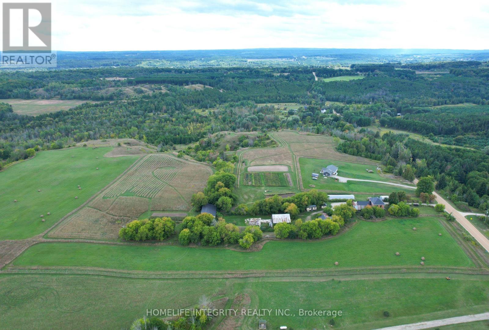 995305 Mono Adjala Townline, Adjala-Tosorontio, Ontario  L9R 1V1 - Photo 47 - N12417163